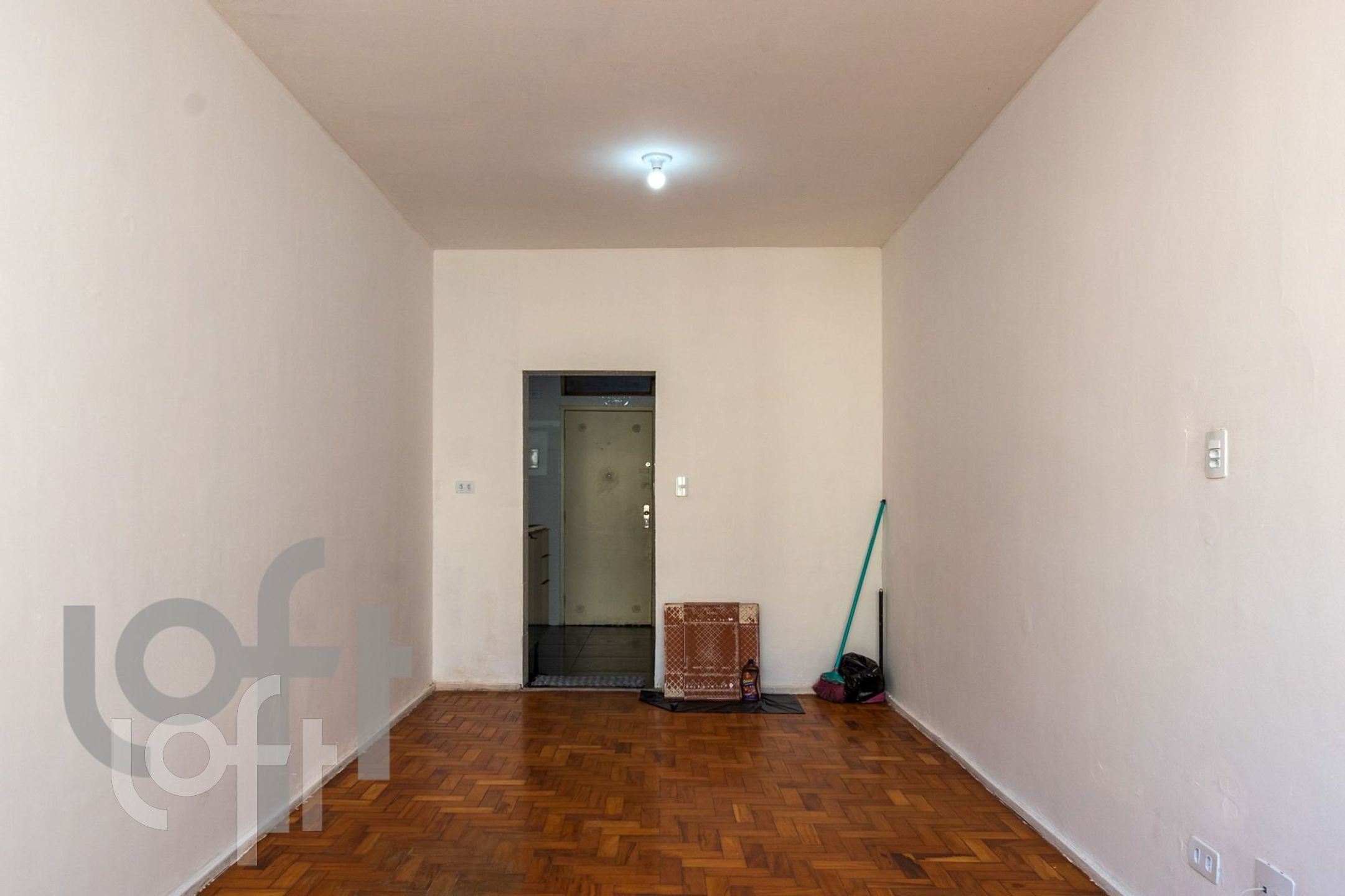 Apartamento à venda com 1 quarto, 35m² - Foto 12