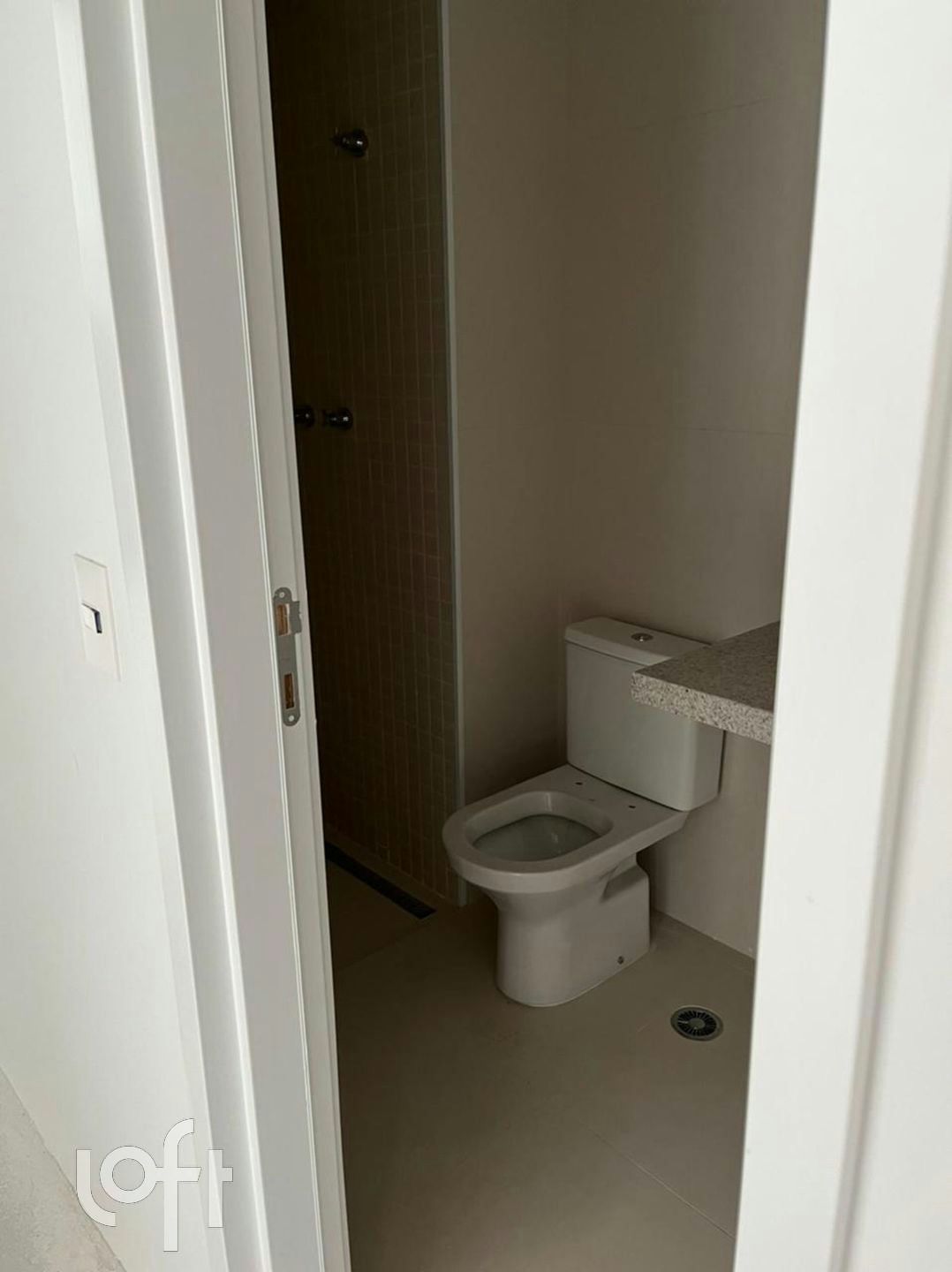 Apartamento à venda com 3 quartos, 131m² - Foto 8