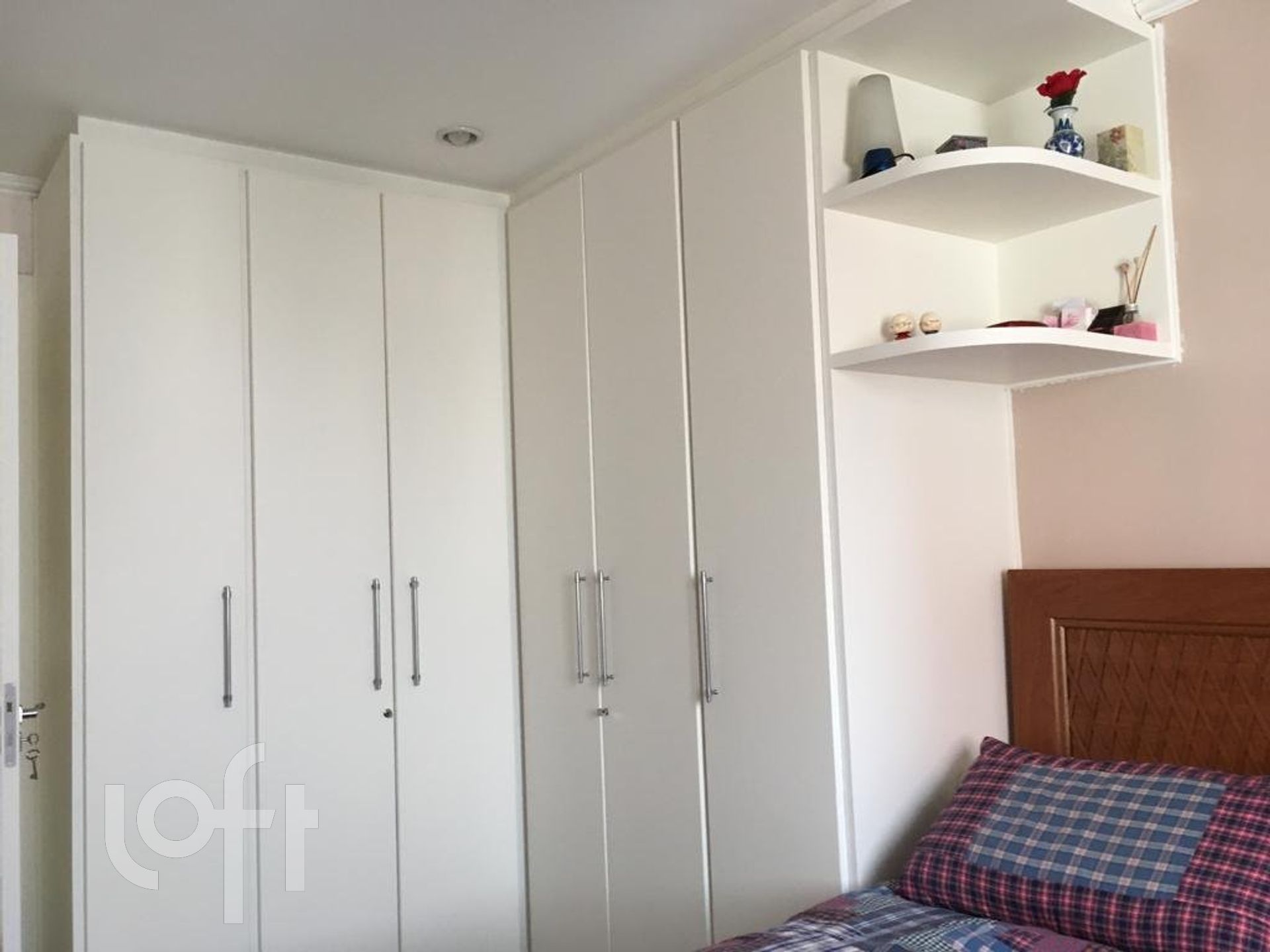 Apartamento à venda com 3 quartos, 96m² - Foto 3