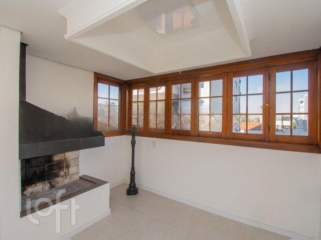 Apartamento com 86m², 2 dormitórios, 1 vaga, Rio Branco em Porto Alegre