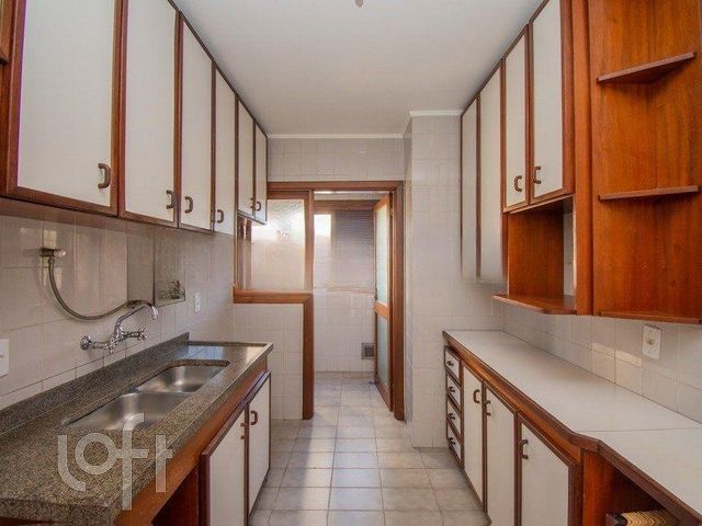 Apartamento com 86m², 2 dormitórios, 1 vaga, Rio Branco em Porto Alegre