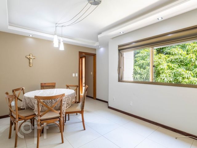 Apartamento com 87m², 2 dormitórios, 1 suíte, 1 vaga, Bela Vista em Porto Alegre