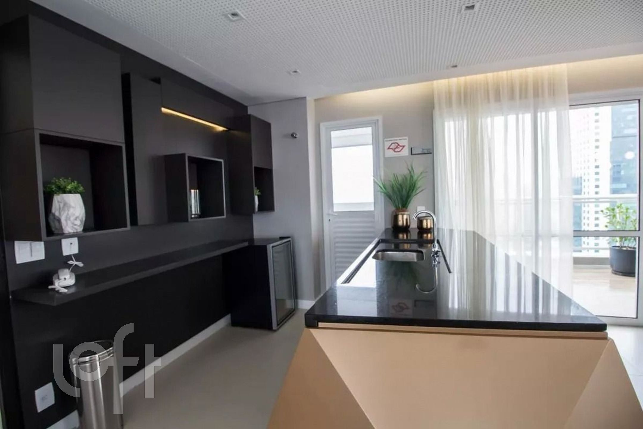 Apartamento à venda com 1 quarto, 49m² - Foto 31