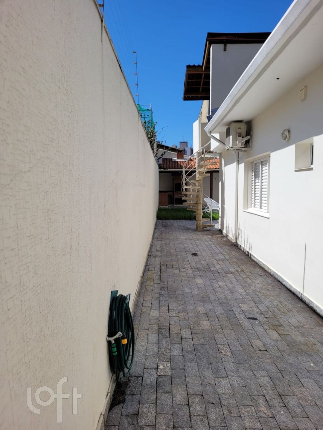 Casa à venda com 5 quartos, 300m² - Foto 22