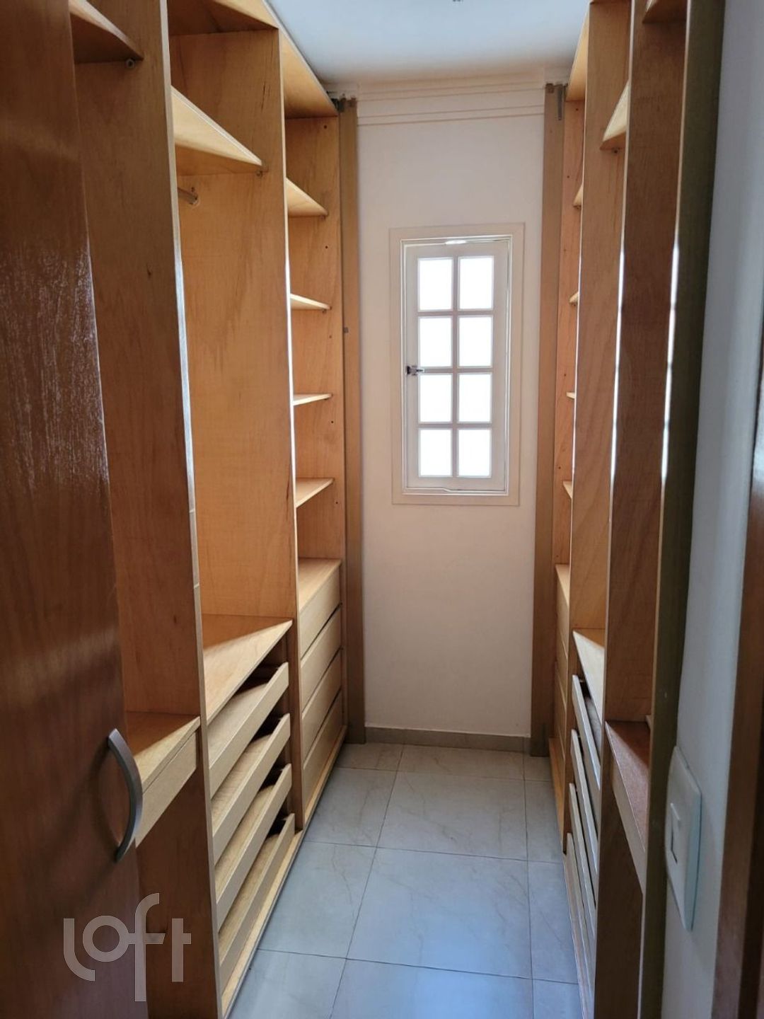 Casa à venda com 5 quartos, 300m² - Foto 16