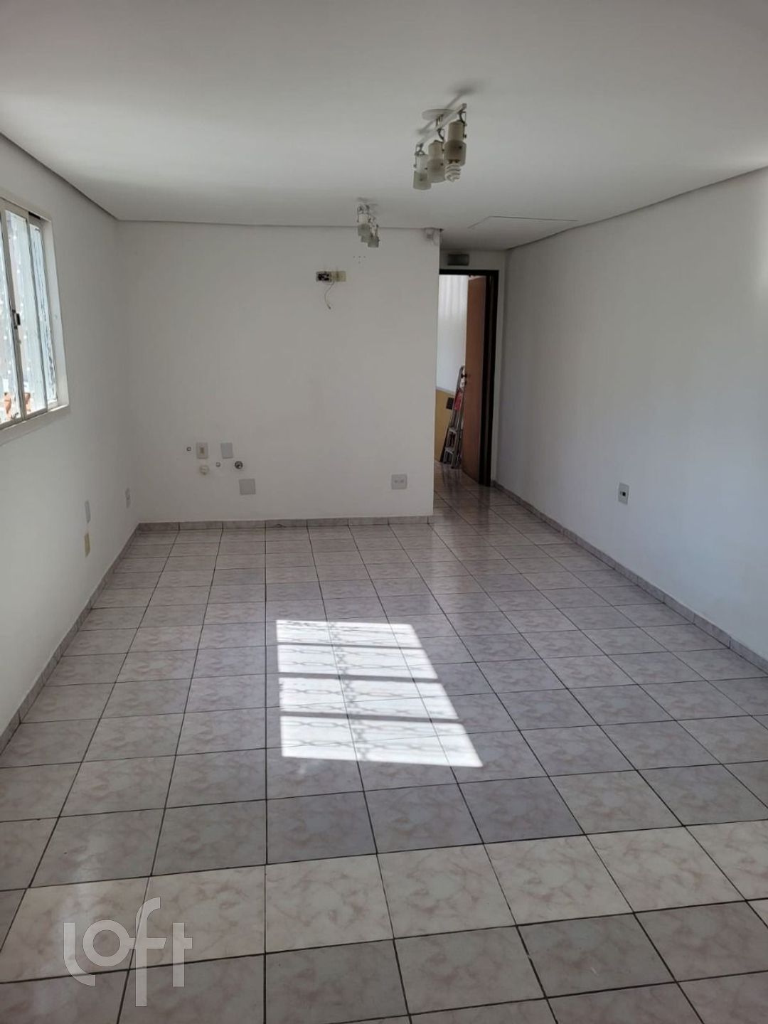 Casa à venda com 5 quartos, 300m² - Foto 10