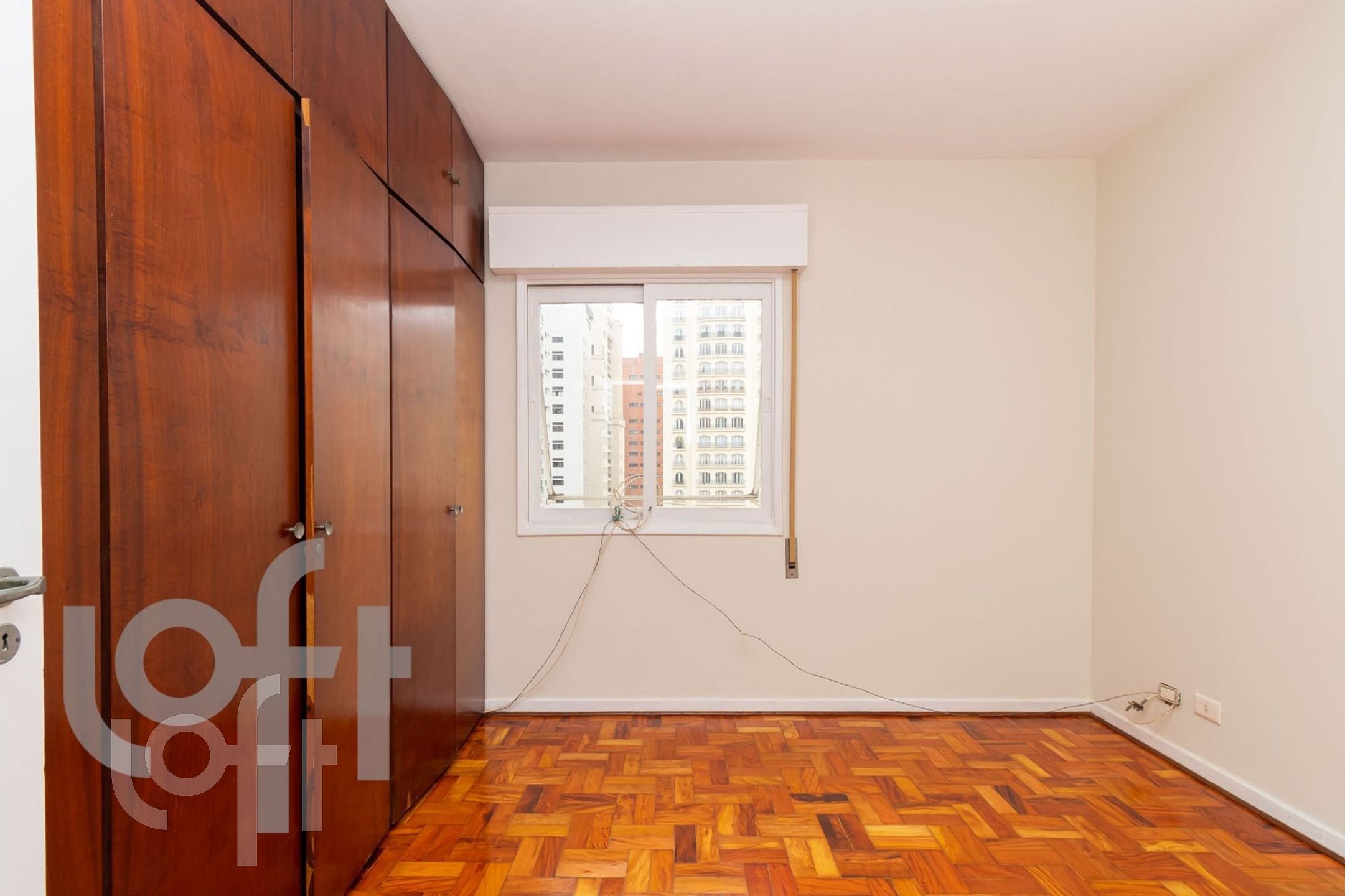 Apartamento à venda com 4 quartos, 185m² - Foto 14