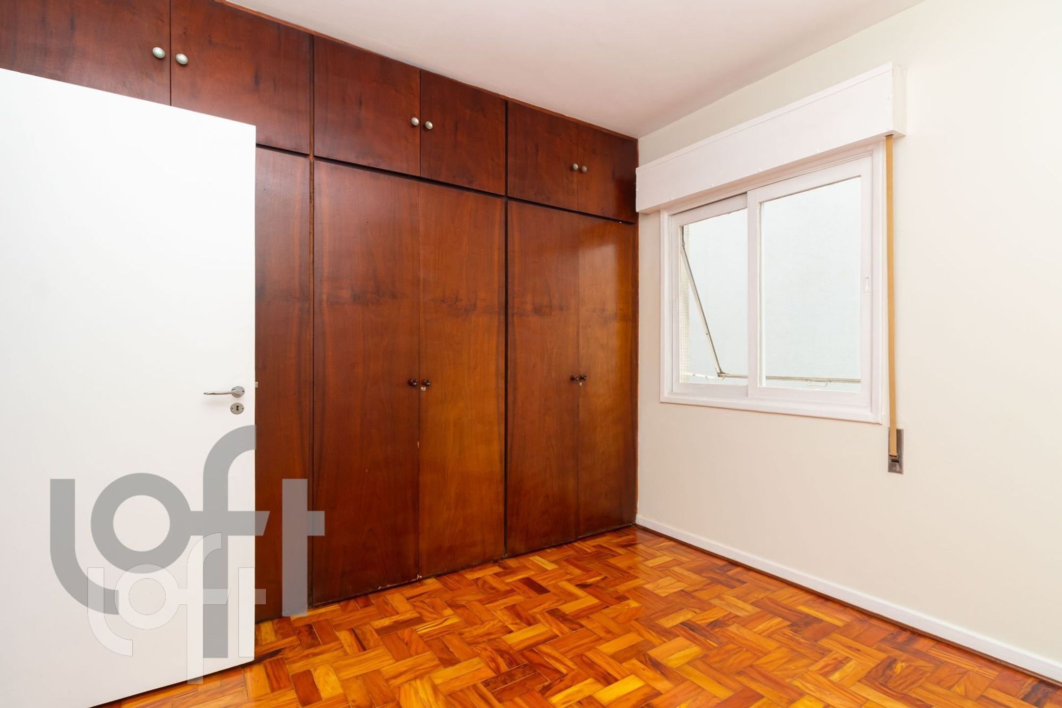 Apartamento à venda com 4 quartos, 185m² - Foto 10