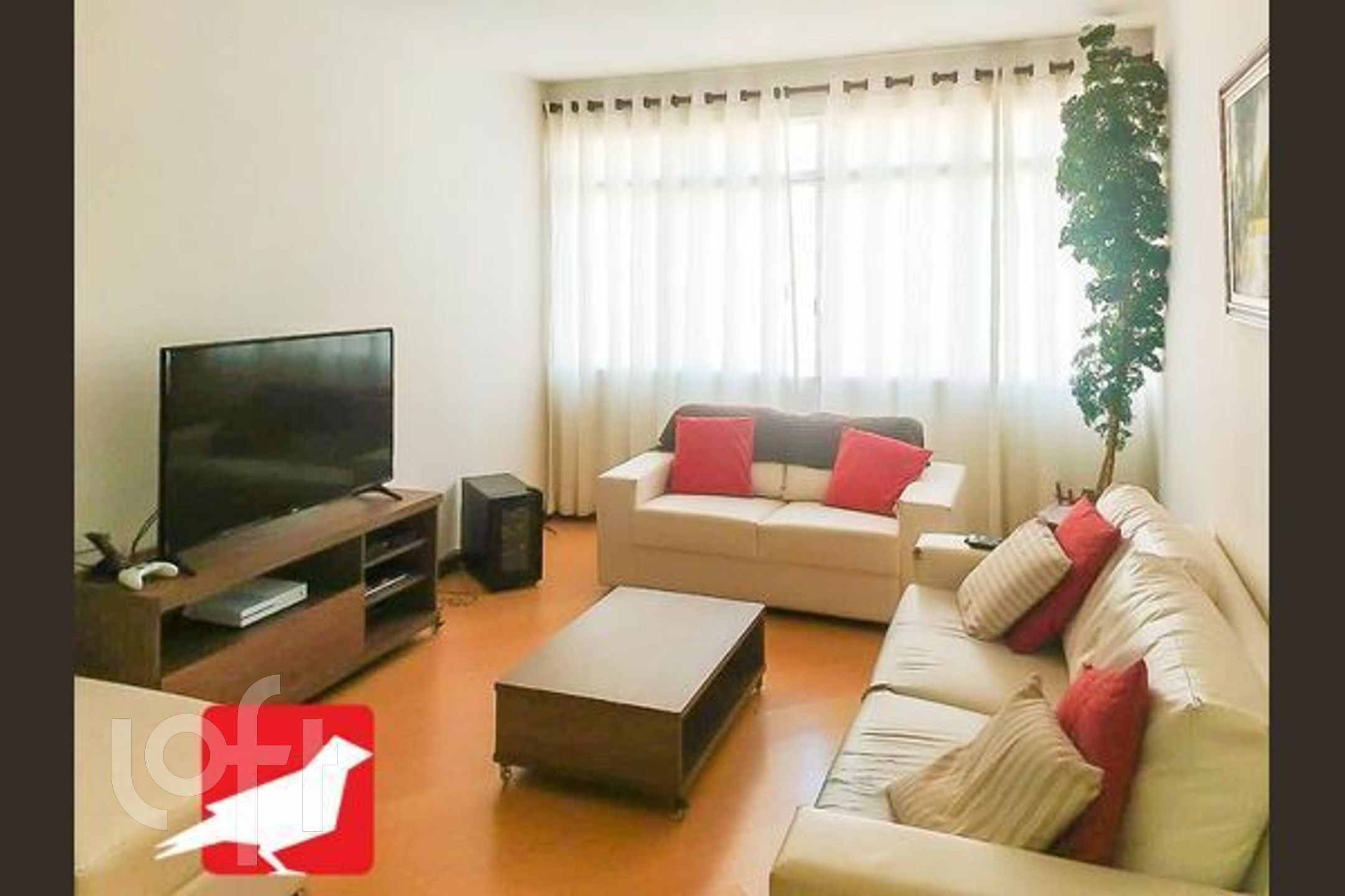 Apartamento à venda com 3 quartos, 100m² - Foto 1