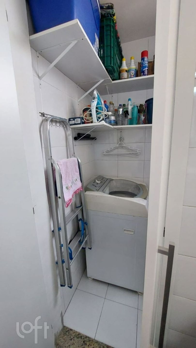 Apartamento à venda com 3 quartos, 80m² - Foto 33