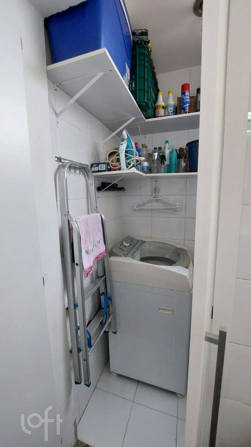 Apartamento à venda com 3 quartos, 80m² - Foto 32