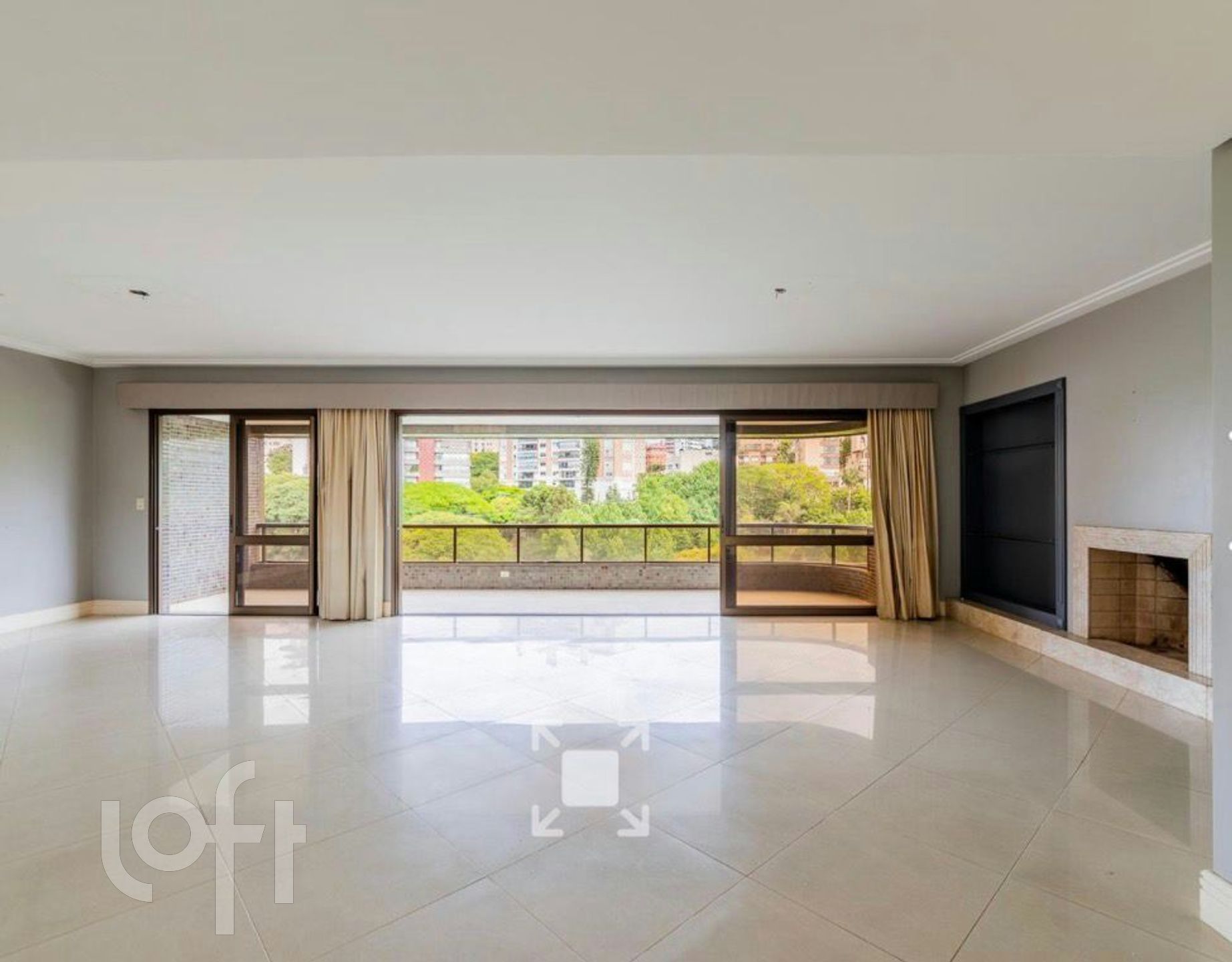 Apartamento com 229m², 3 dormitórios, 3 suítes, 3 vagas, Bela Vista em Porto Alegre