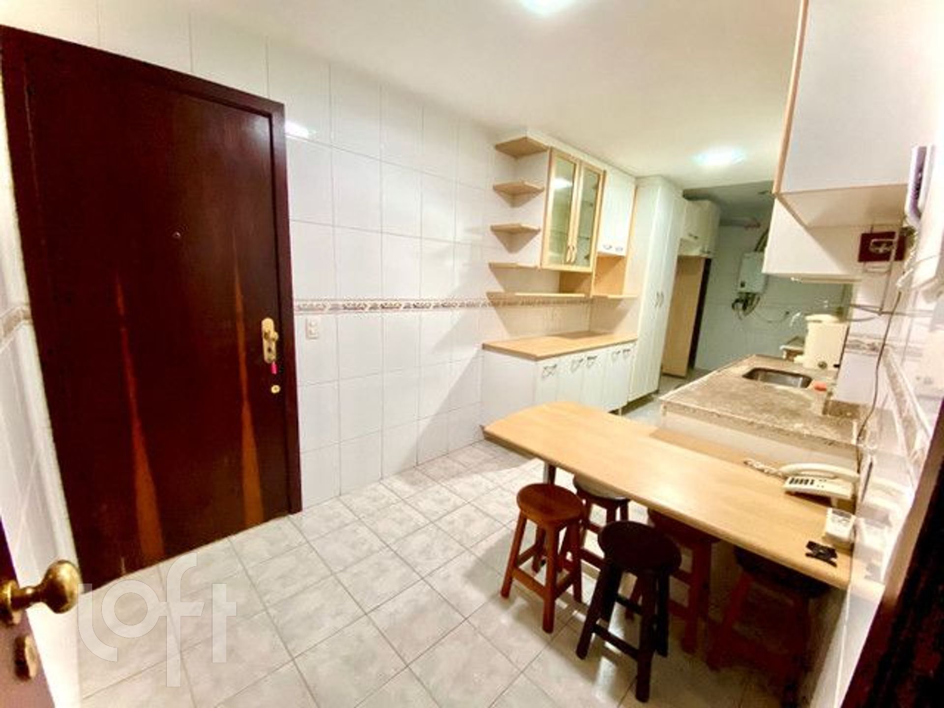 Apartamento à venda com 3 quartos, 158m² - Foto 6