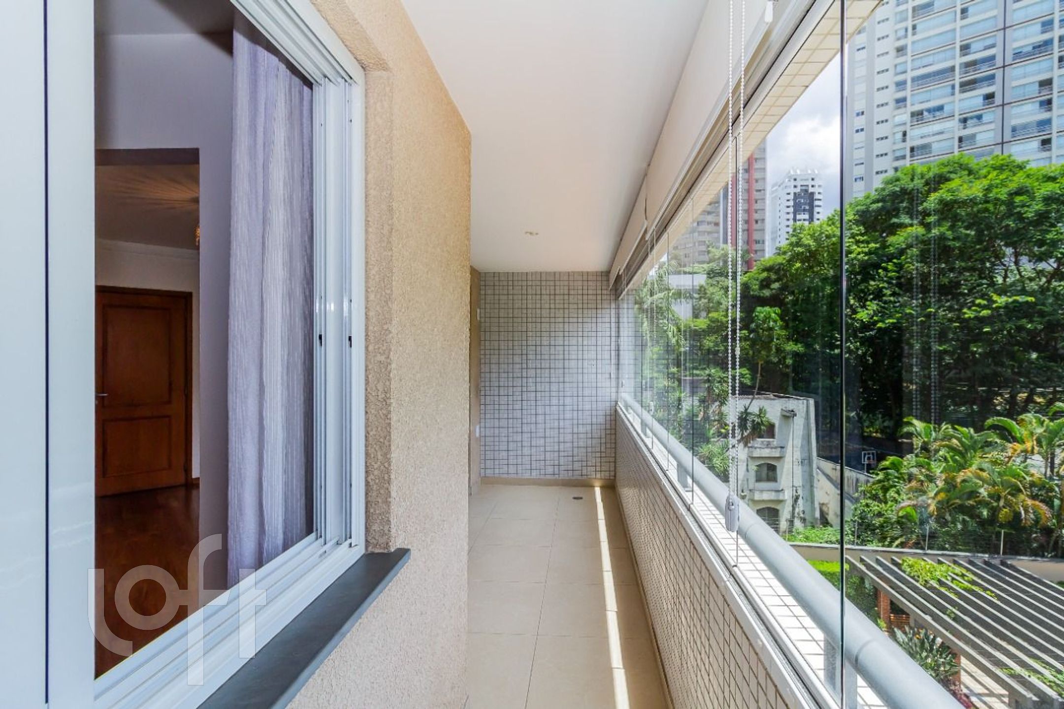 Apartamento à venda com 3 quartos, 100m² - Foto 7