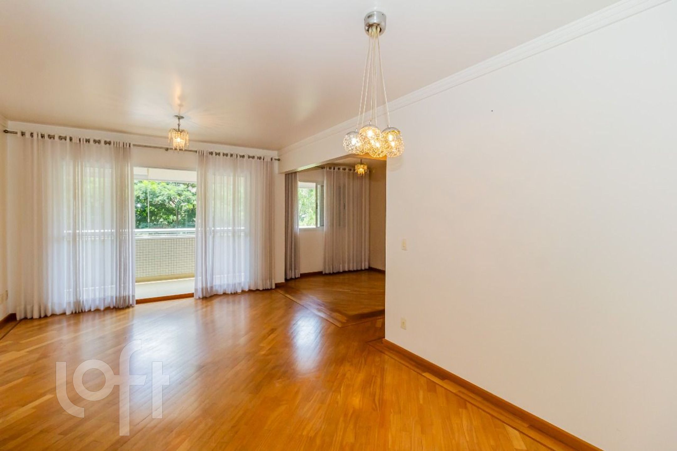 Apartamento à venda com 3 quartos, 100m² - Foto 1