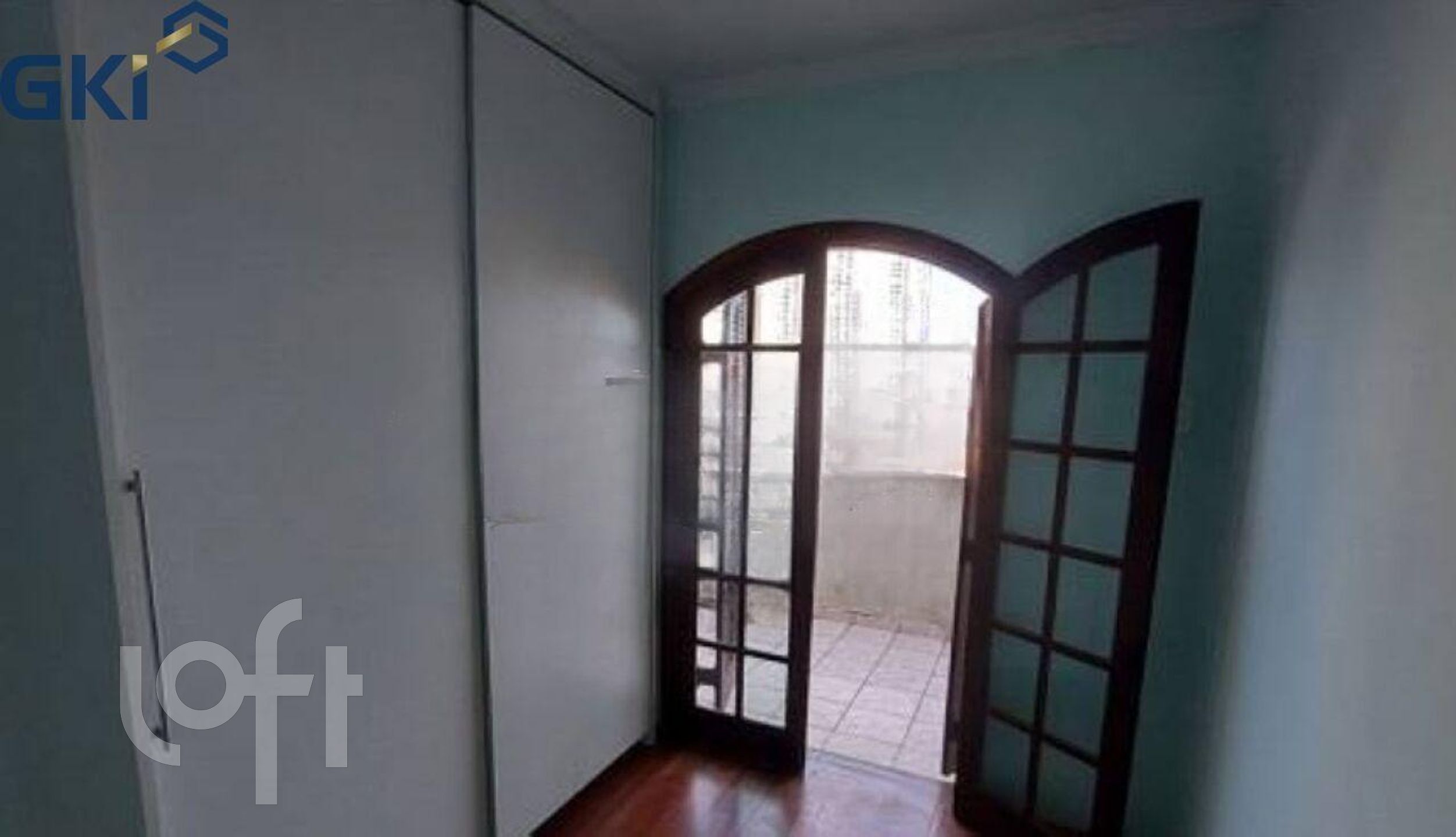 Casa à venda com 4 quartos, 264m² - Foto 25