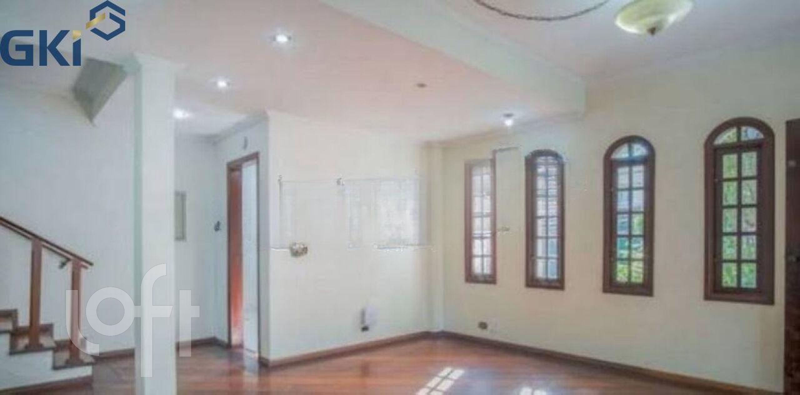 Casa à venda com 4 quartos, 264m² - Foto 14