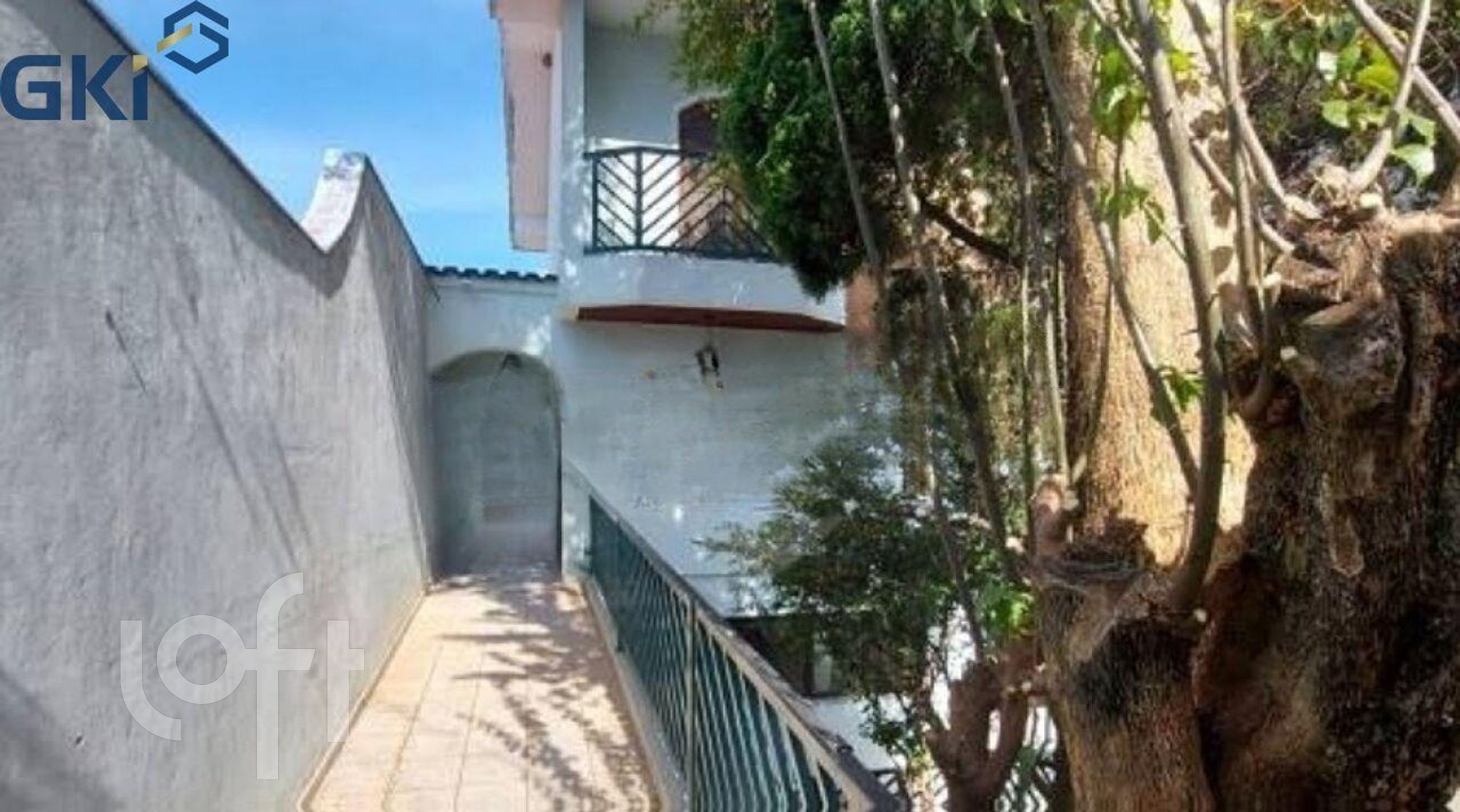 Casa à venda com 4 quartos, 264m² - Foto 7