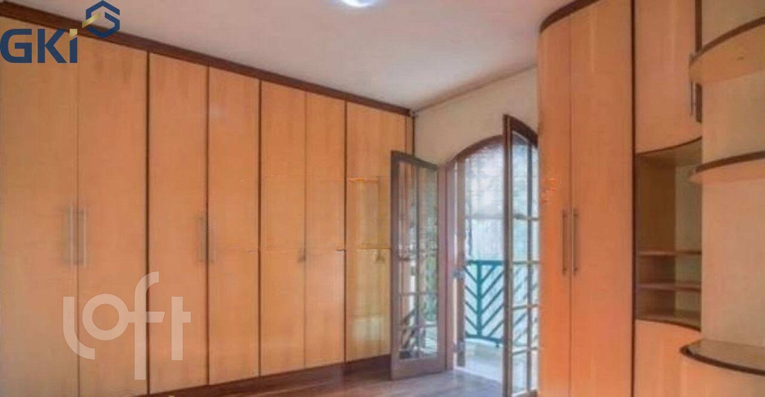 Casa à venda com 4 quartos, 264m² - Foto 23