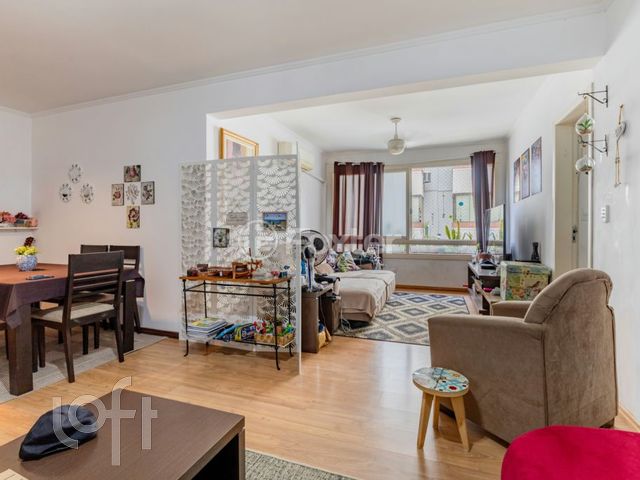 Apartamento com 116m², 3 dormitórios, 1 suíte, 1 vaga, São João em Porto Alegre