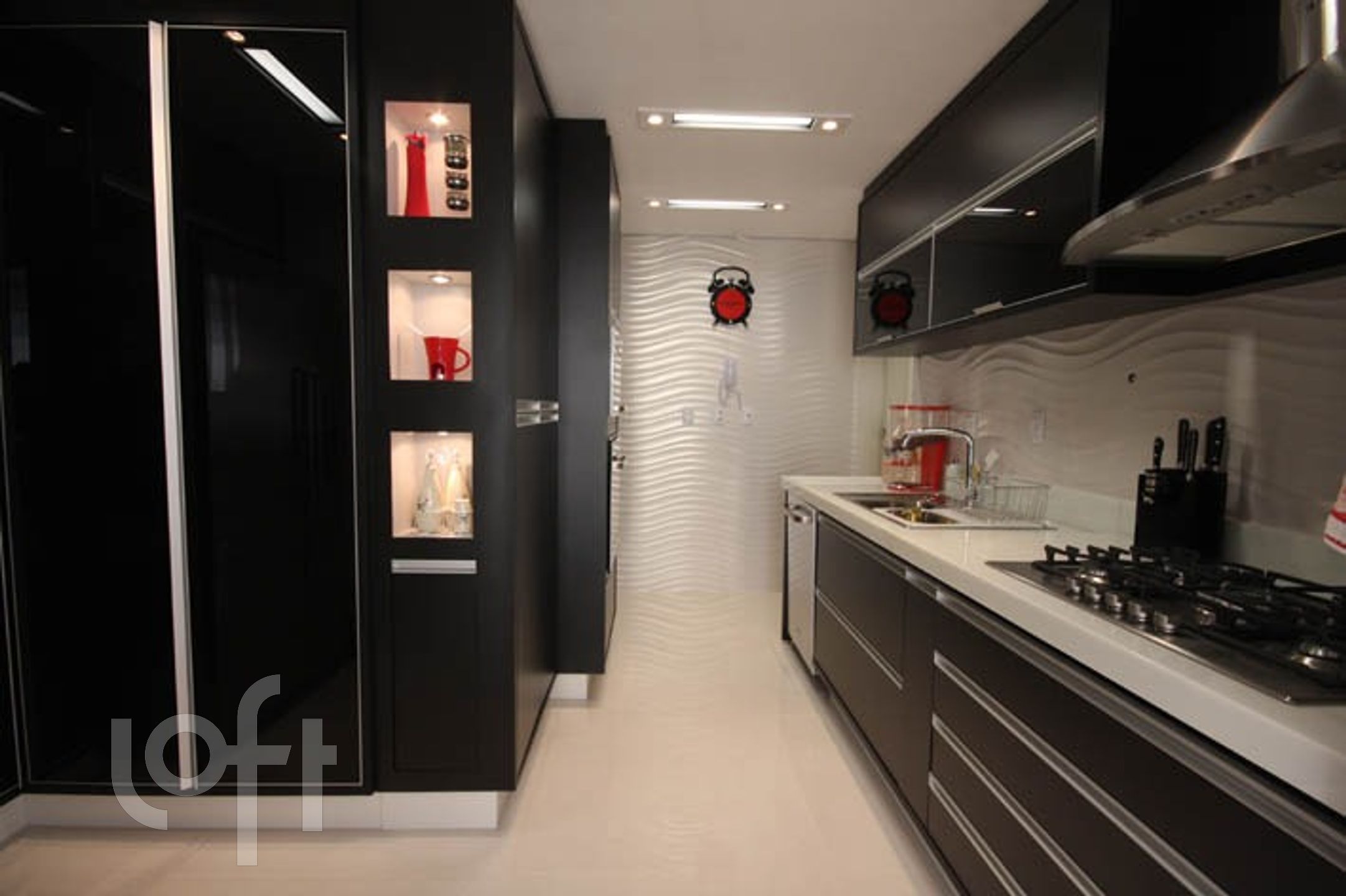 Apartamento à venda com 2 quartos, 157m² - Foto 8