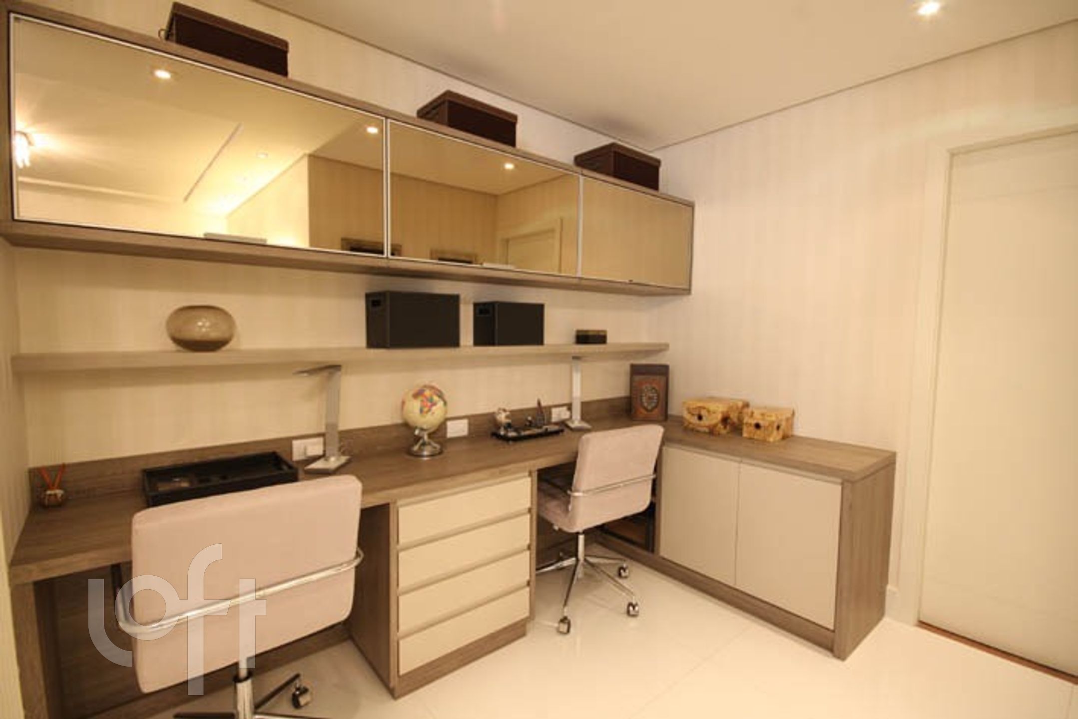 Apartamento à venda com 2 quartos, 157m² - Foto 9