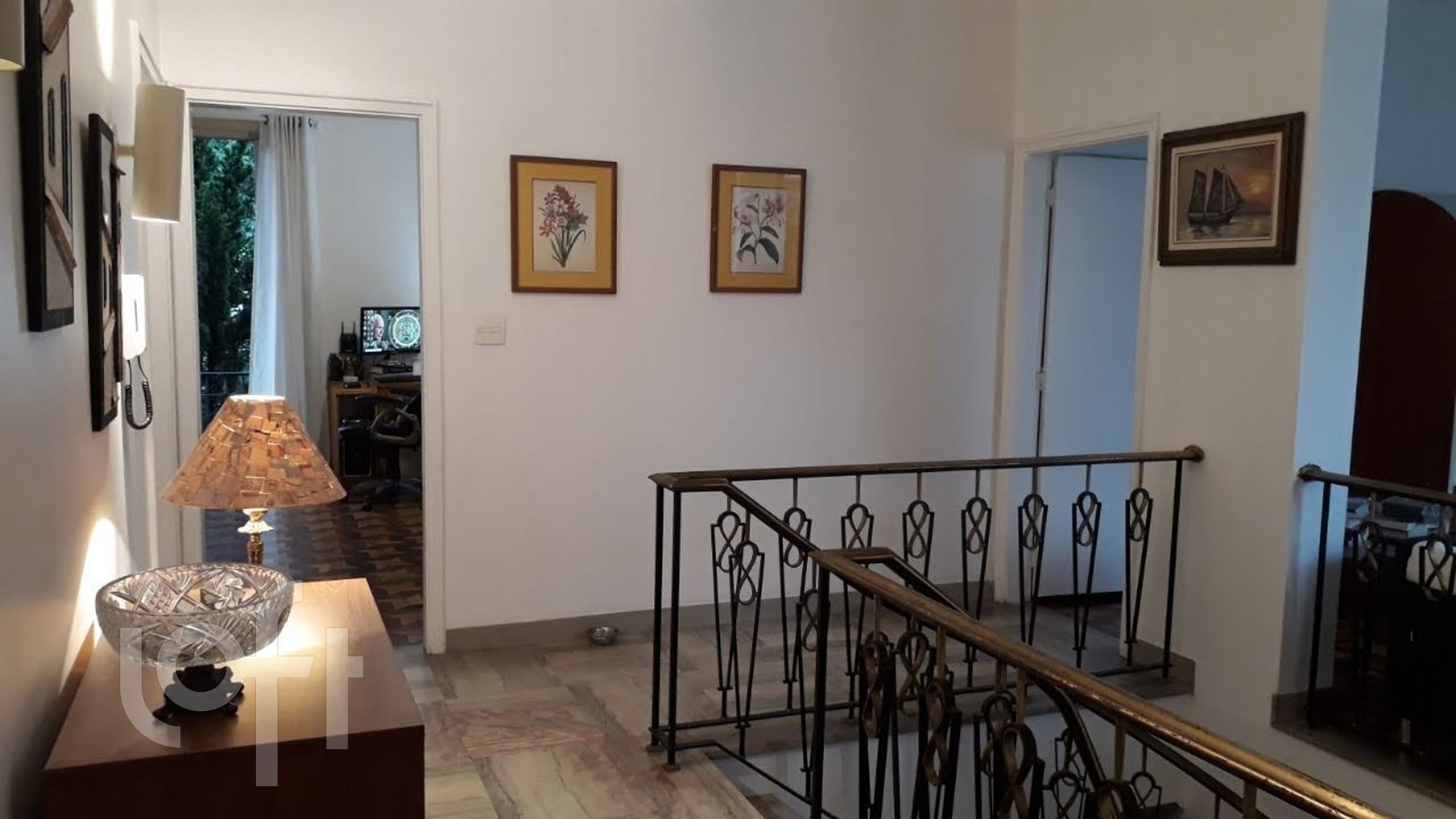 Casa à venda com 3 quartos, 370m² - Foto 10