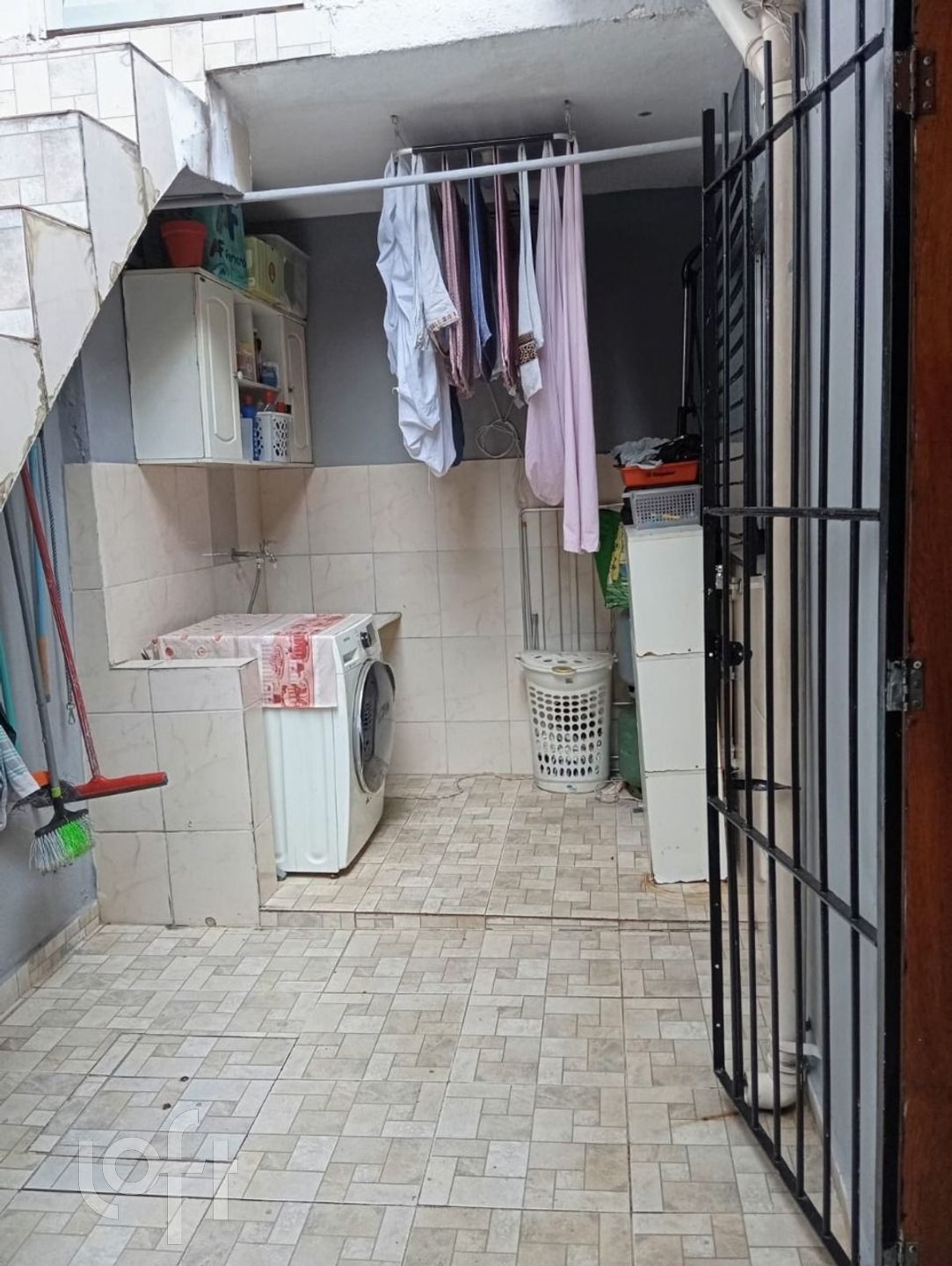 Imagem da propriedade PU12w57c4 8