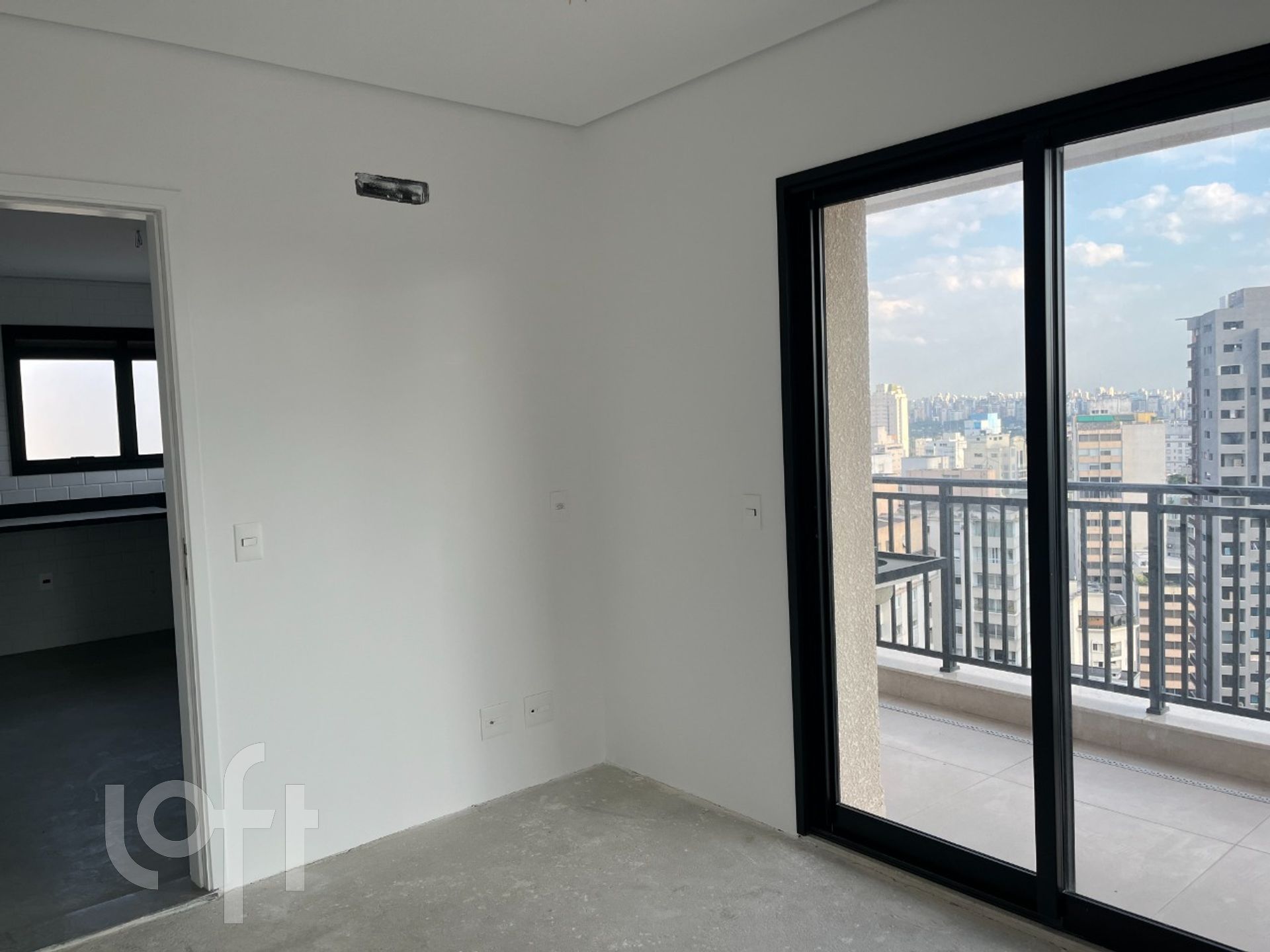 Apartamento à venda com 3 quartos, 227m² - Foto 11