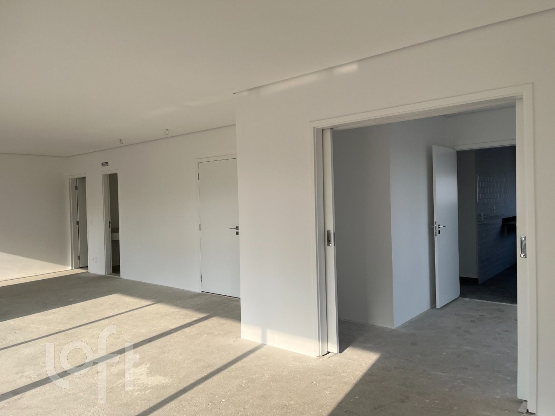 Apartamento à venda com 3 quartos, 227m² - Foto 17