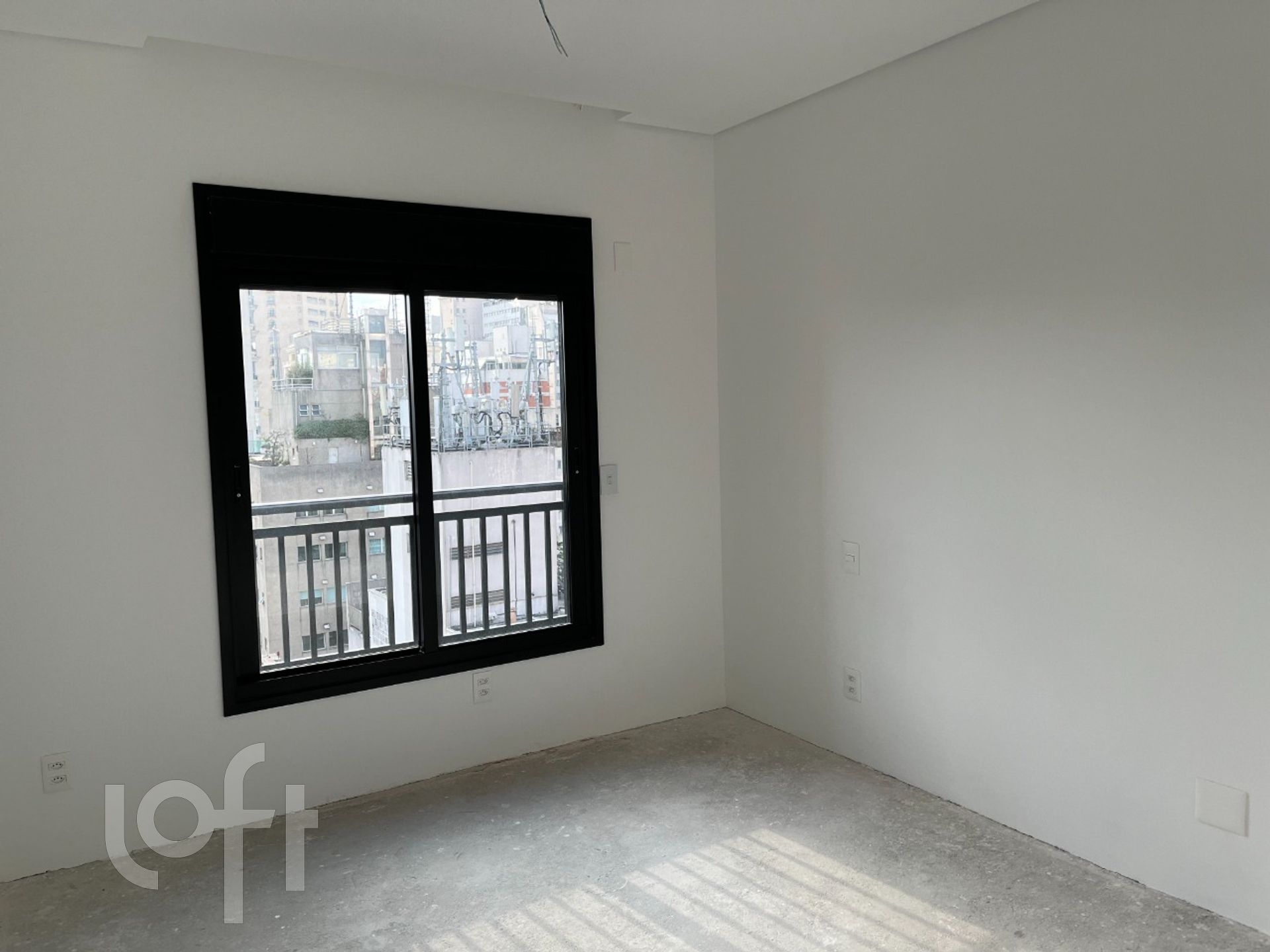 Apartamento à venda com 3 quartos, 227m² - Foto 12