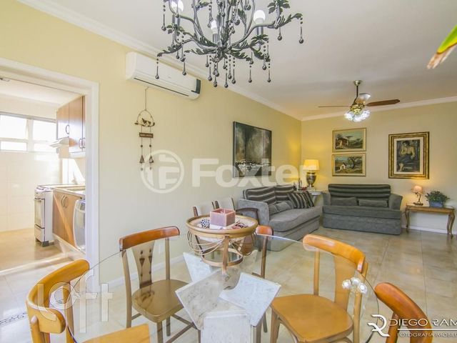 Apartamento com 117m², 3 dormitórios, 1 suíte, 2 vagas, Petrópolis em Porto Alegre