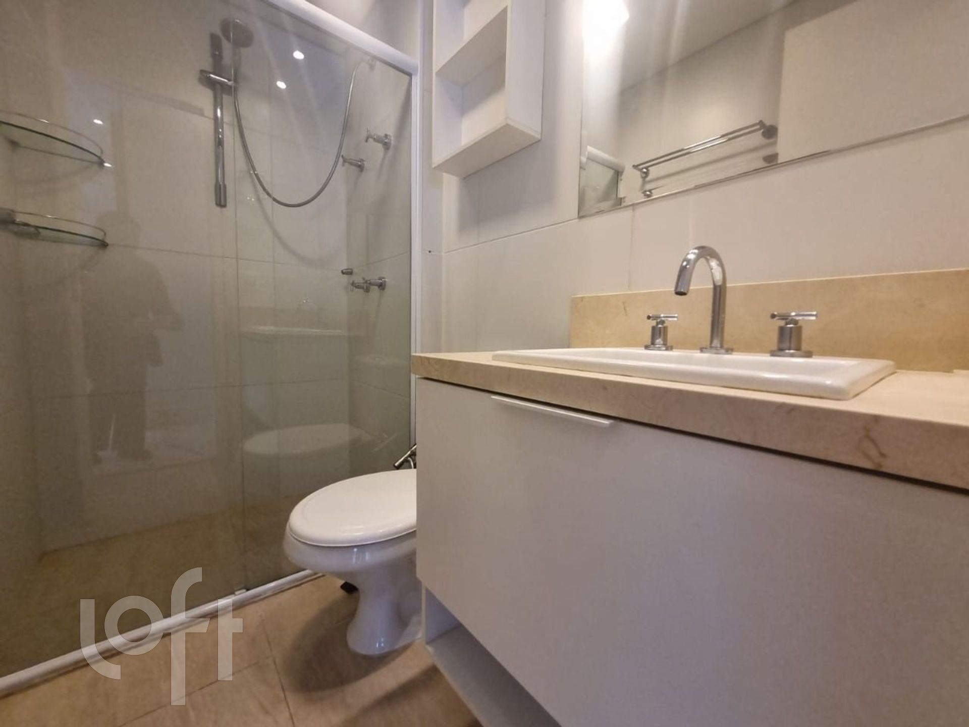 Apartamento à venda com 2 quartos, 68m² - Foto 33