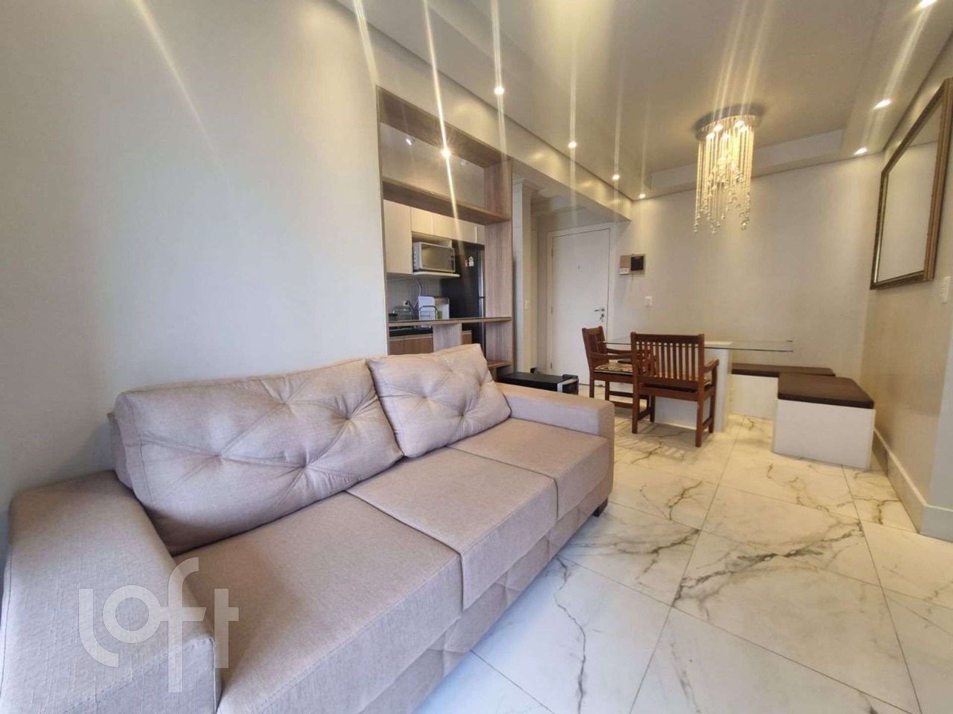 Apartamento à venda com 2 quartos, 68m² - Foto 4