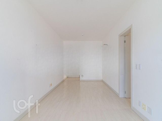 Apartamento com 73m², 3 dormitórios, 1 suíte, 1 vaga, Boa Vista em Porto Alegre