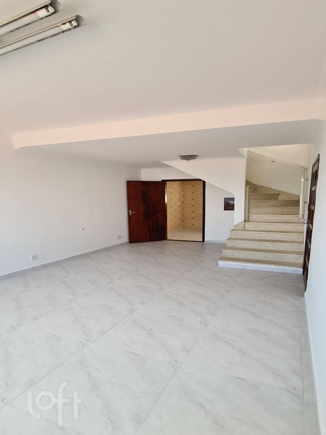 Casa à venda com 3 quartos, 231m² - Foto 45