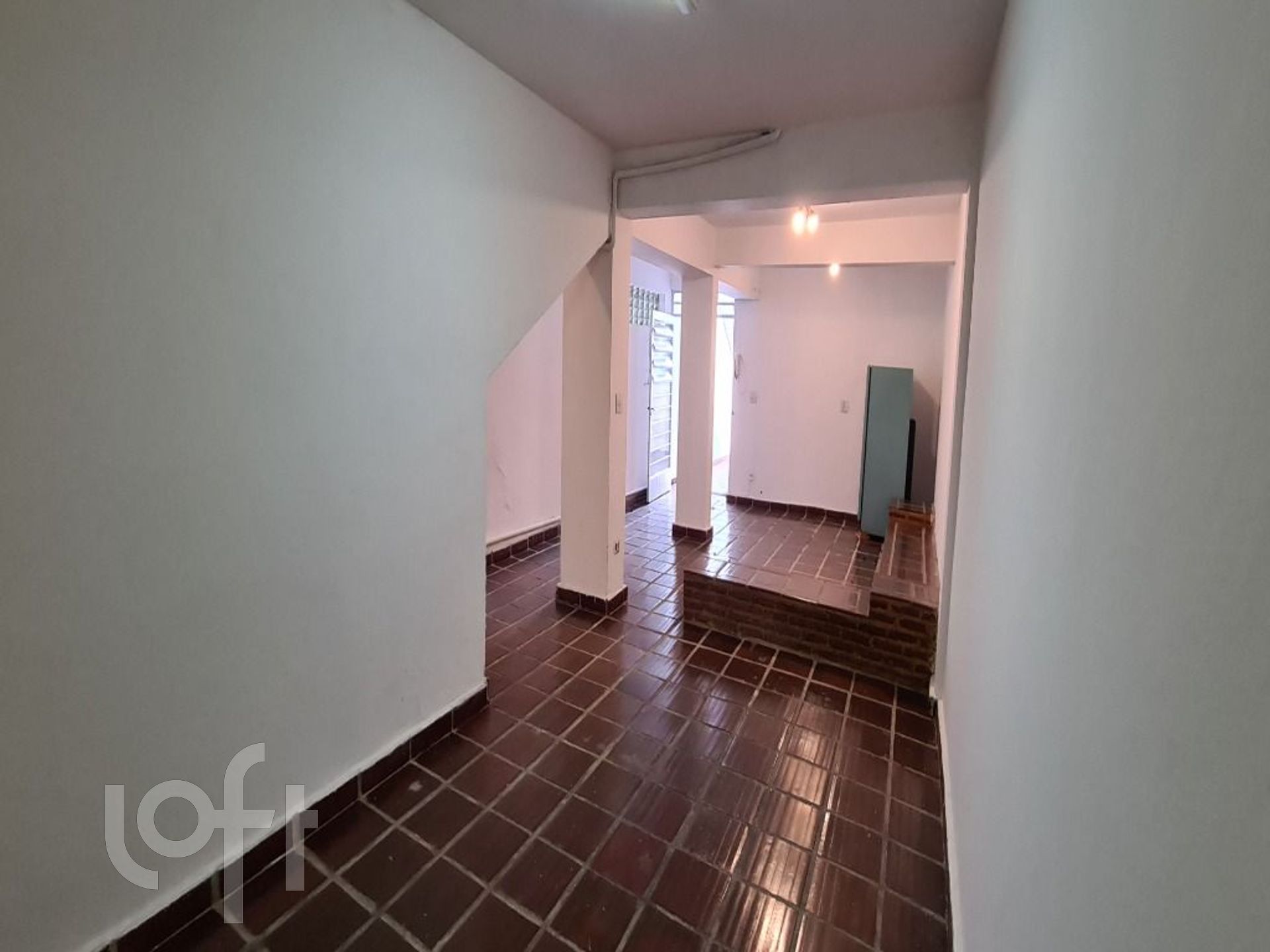 Casa à venda com 3 quartos, 231m² - Foto 7