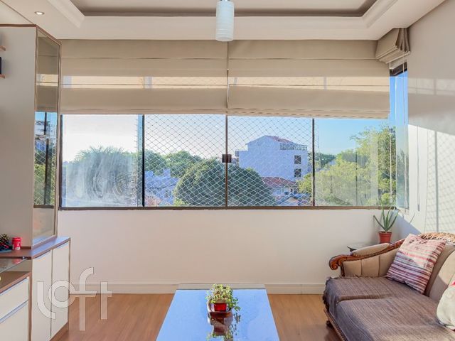 Apartamento com 90m², 3 dormitórios, 1 suíte, 2 vagas, Cristo Redentor em Porto Alegre