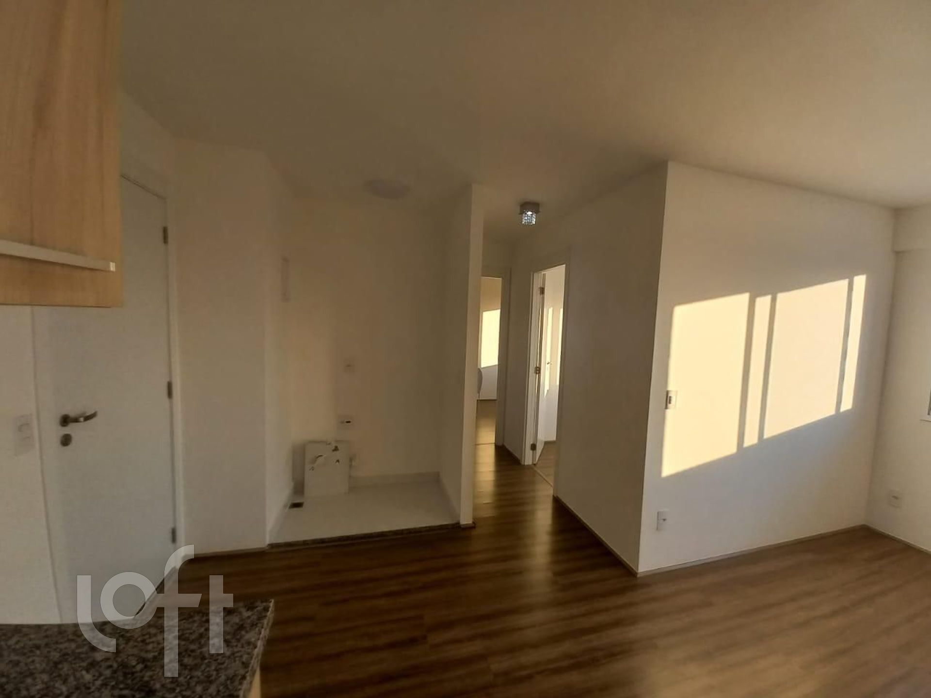 Apartamento à venda com 2 quartos, 38m² - Foto 3