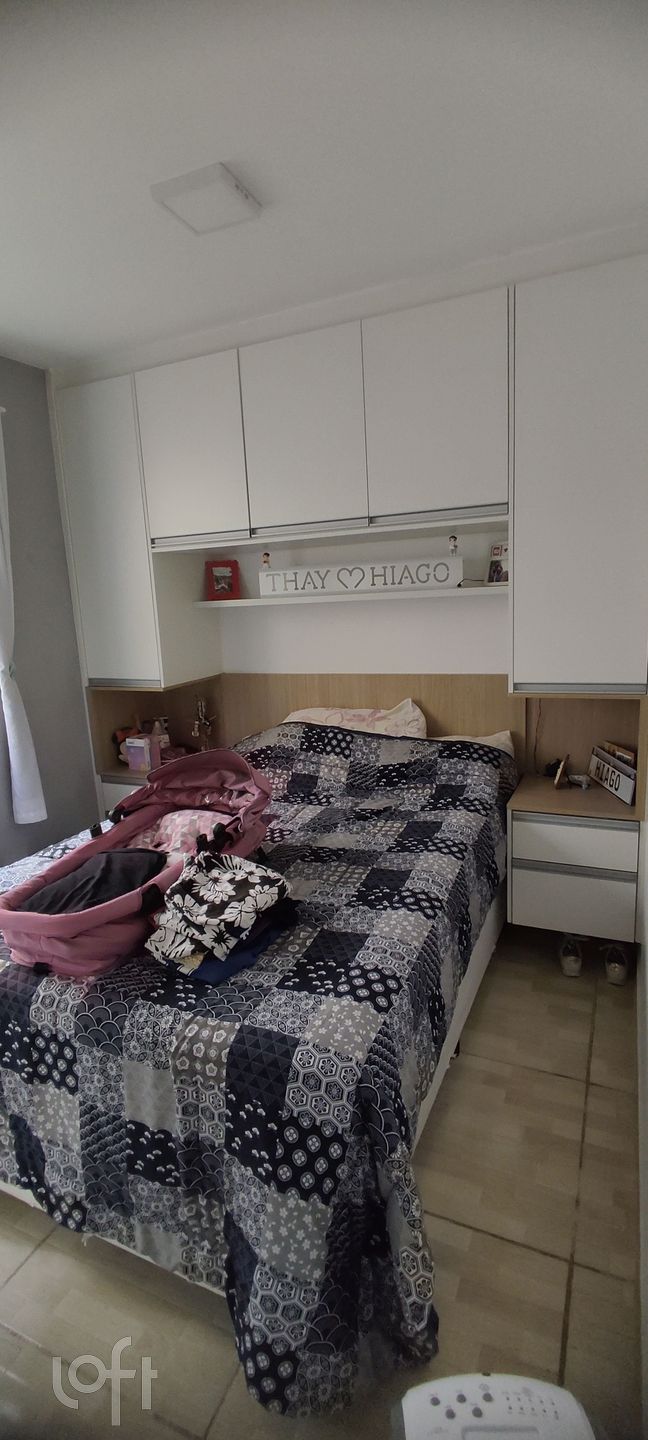 Apartamento à venda com 2 quartos, 37m² - Foto 2