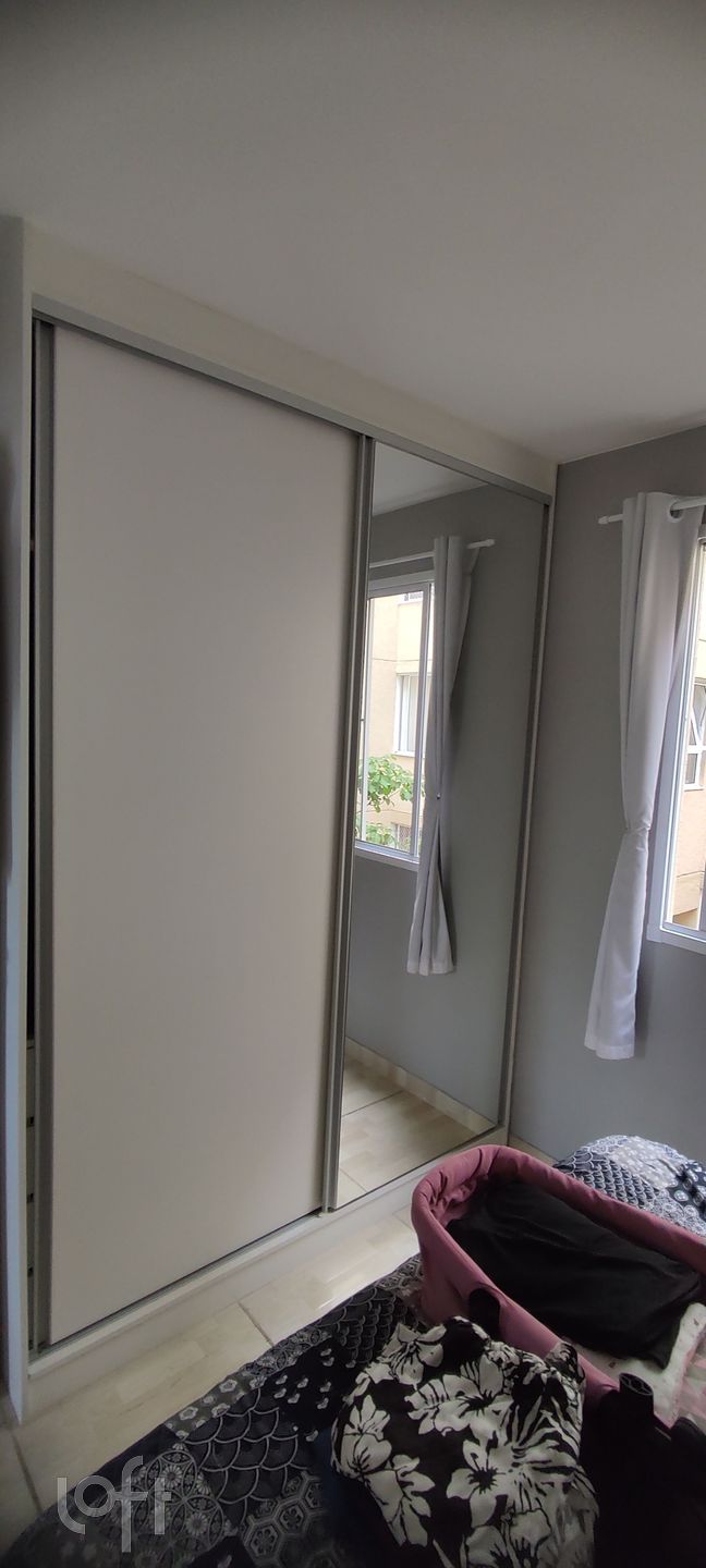 Apartamento à venda com 2 quartos, 37m² - Foto 3