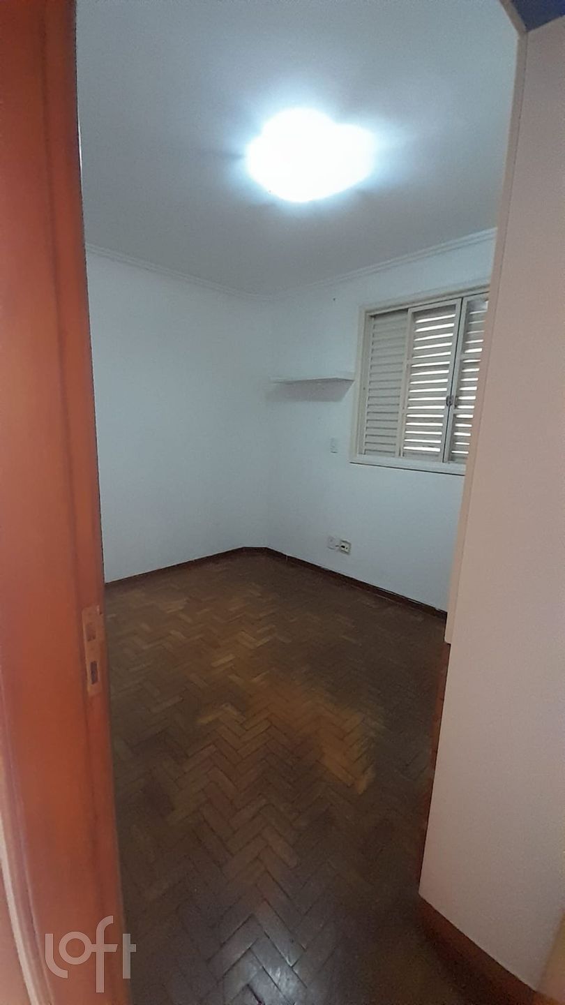 Apartamento à venda com 2 quartos, 70m² - Foto 4