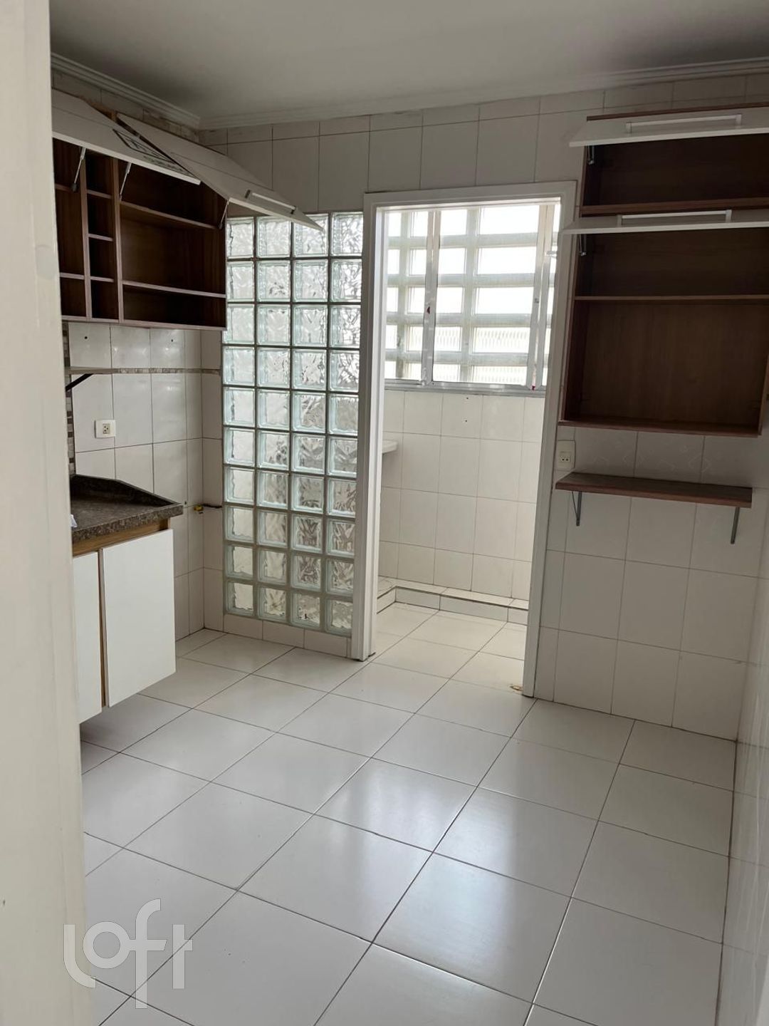 Apartamento à venda com 3 quartos, 89m² - Foto 2