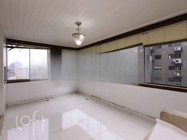 Apartamento com 118m², 3 dormitórios, 1 suíte, 2 vagas, Bela Vista em Porto Alegre