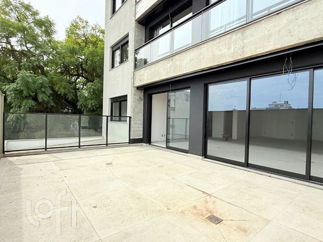 Apartamento com 161m², 3 dormitórios, 3 suítes, 2 vagas, Moinhos de Vento em Porto Alegre
