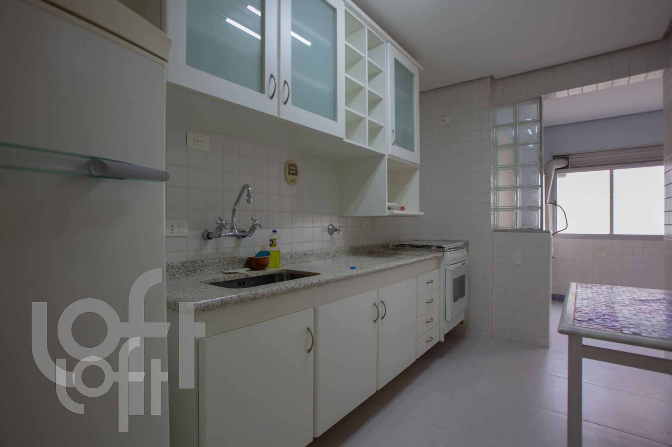 Apartamento à venda com 3 quartos, 95m² - Foto 28