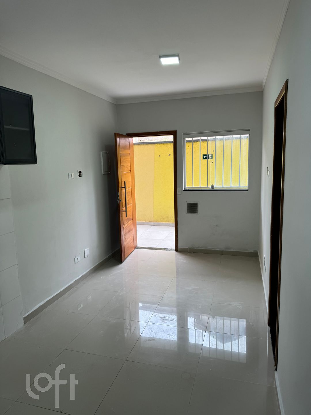 Apartamento à venda com 2 quartos, 40m² - Foto 1