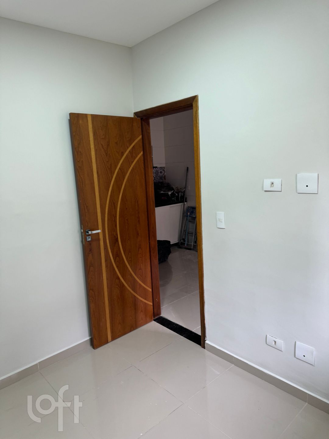 Apartamento à venda com 2 quartos, 40m² - Foto 4