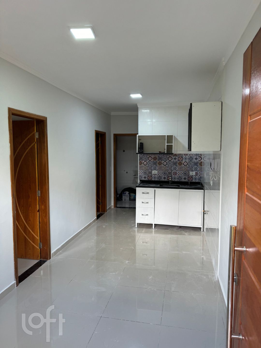 Apartamento à venda com 2 quartos, 40m² - Foto 2