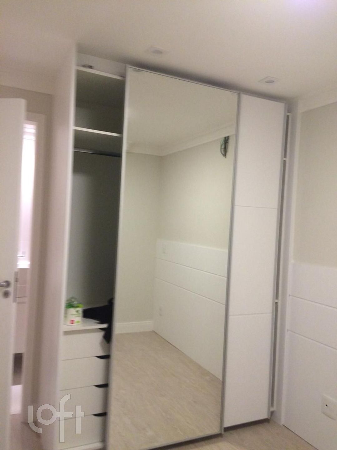 Apartamento à venda com 1 quarto, 57m² - Foto 10